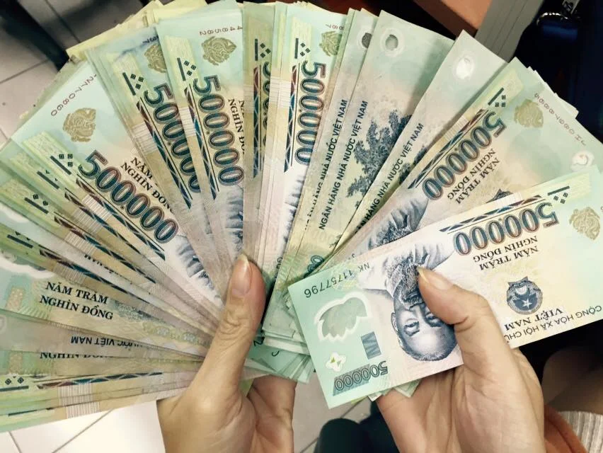 Mơ thấy tiền đánh con gì rủng rỉnh túi? Ý nghĩa giấc mộng thấy tiền? 1 Mơ thấy có thật nhiều tiền