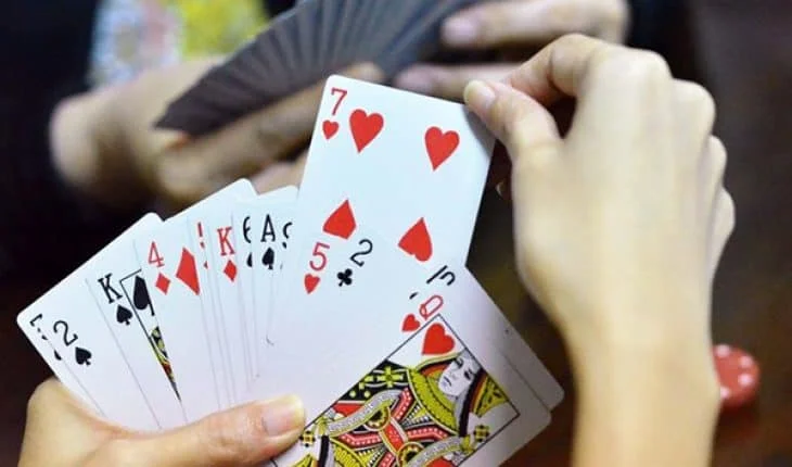 Những game đánh bài offline được ưa chuộng nhất hiện nay 9 đánh bài tiến lên