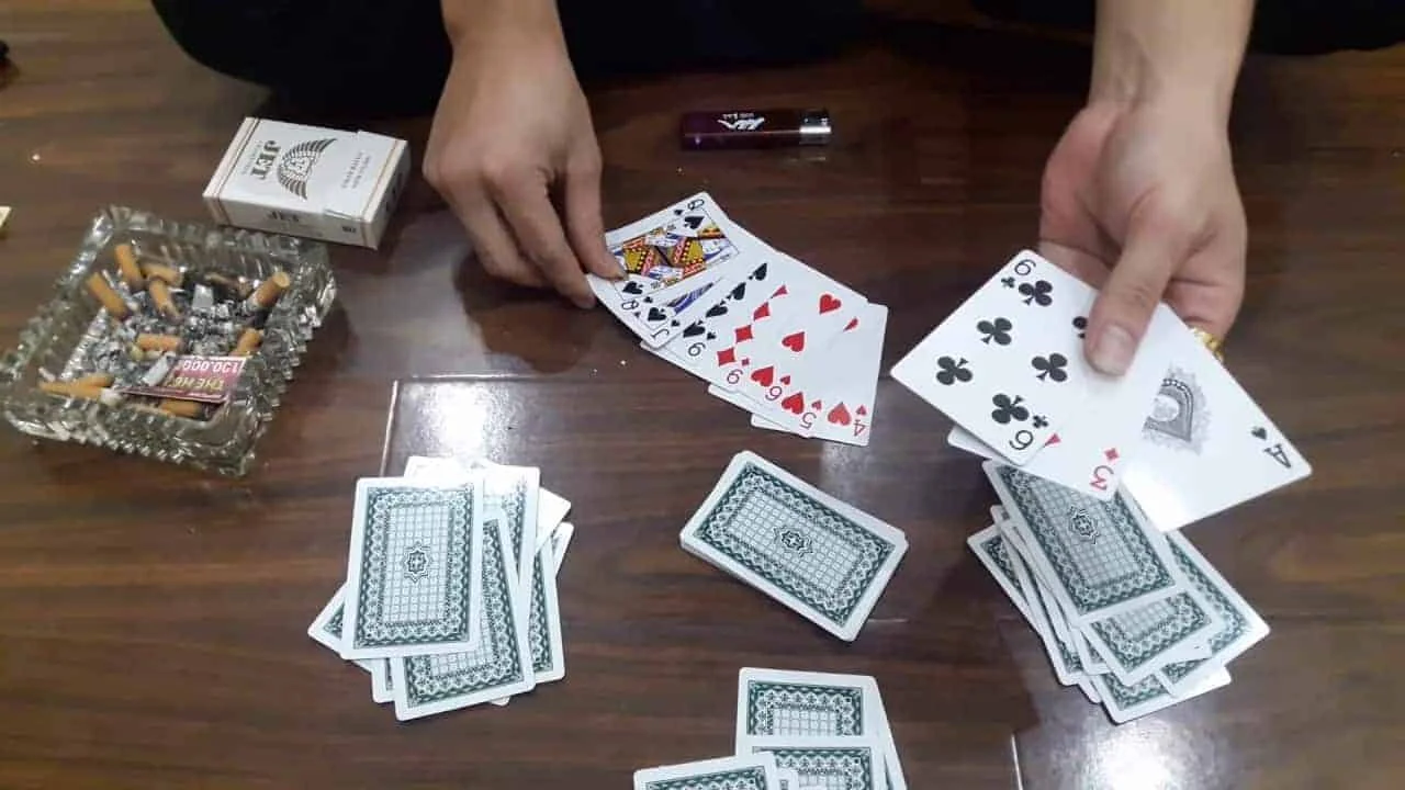 Hướng dẫn chơi phỏm ăn tiền luôn thắng 2 cách chơi phỏm đơn giản