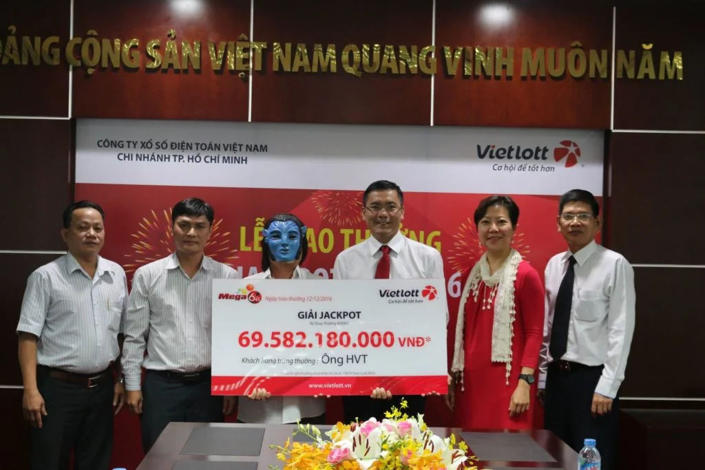 Lĩnh thưởng xổ số miền bắc ở đâu - Cách nhận thưởng! 2 làm sao biết mình trúng số