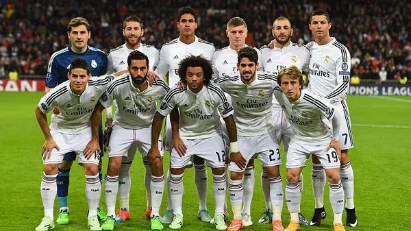 Cầu thủ Ozil và sự nghiệp bóng đá lừng lẫy 2 câu lạc bộ Real Madrid