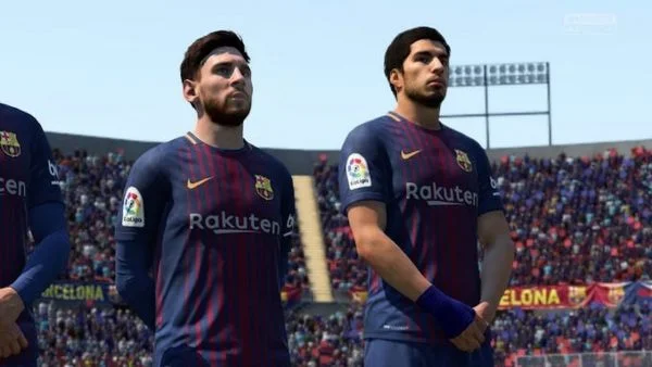 Muốn có đội hình mạnh, nên mua cầu thủ nào trong fifa online 3? 2 suarez fifa online-3