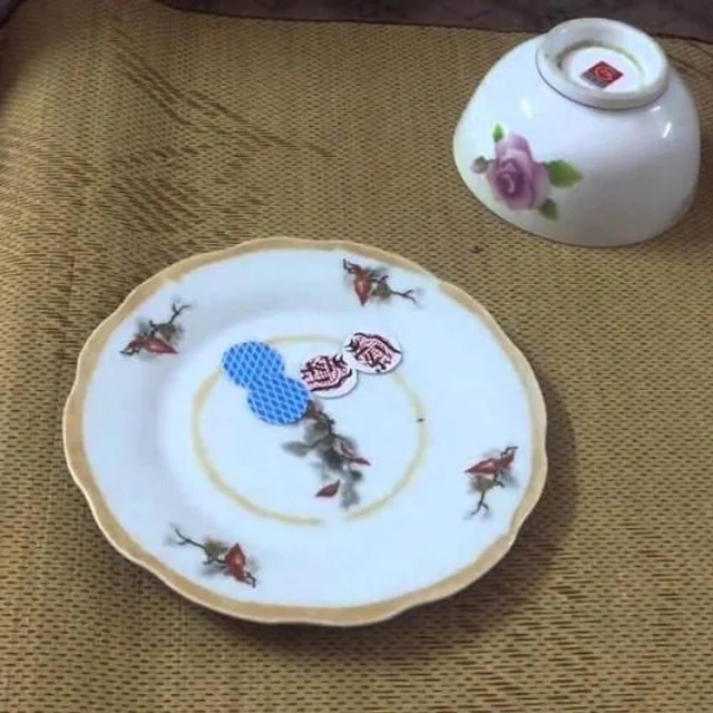 Cách đánh xóc đĩa đơn giản bằng 1 đĩa, 1 bát và 4 đồng xu