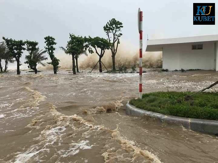 Tại sao bão số 11 được dự báo rất mạnh lại suy yếu nhanh chóng?